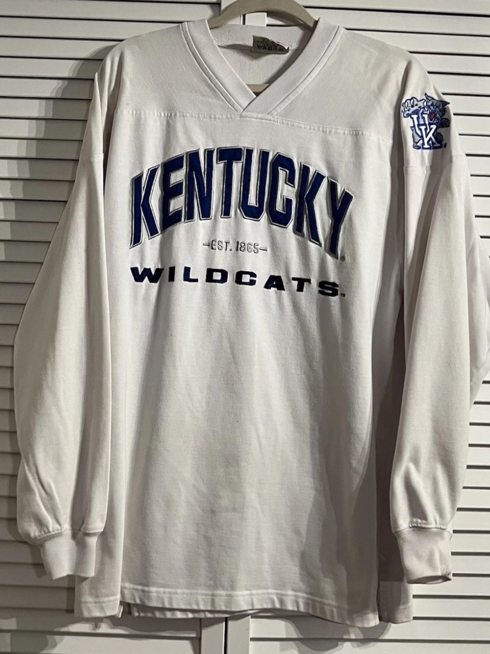 Vintage Lee Sport Kentucky Wildcats White Logo Long Sleeve Pullover V-Neck